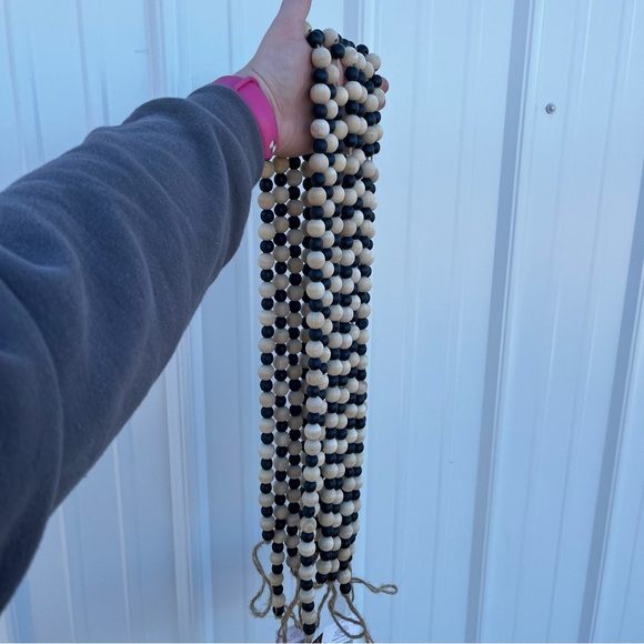 NWT! 7 pc of Beaded Garled (49” each) - Picture 2 of 6